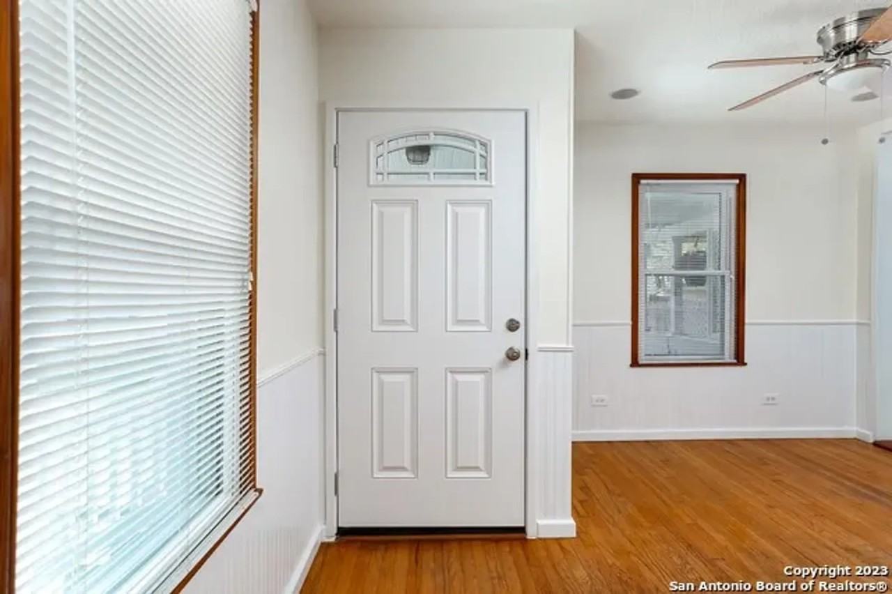 309 Aero Ave - Photo 4 of 16