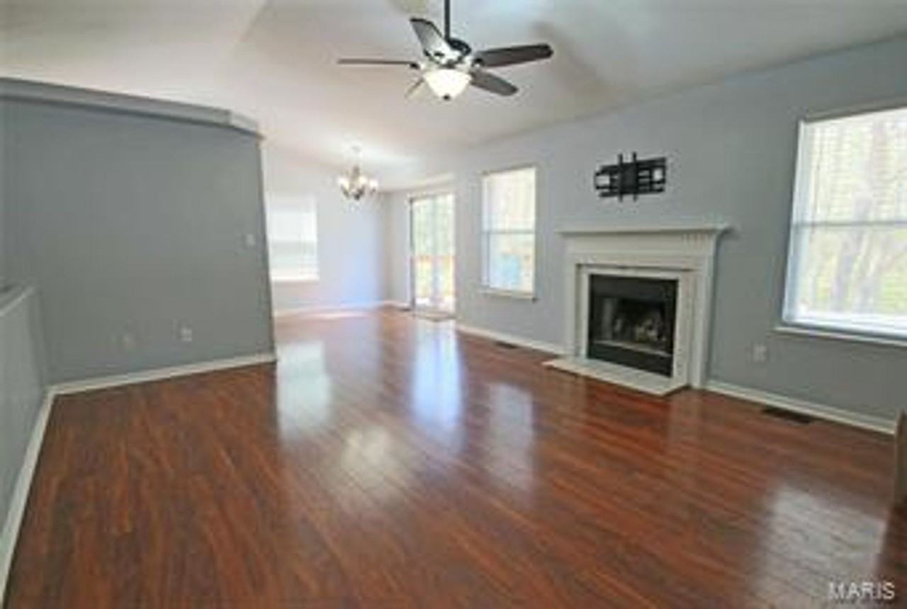 2765 Whitecreek Ln - Photo 3 of 17