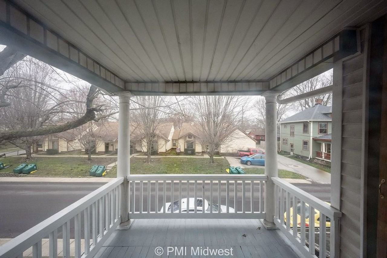 147 E King St - Photo 2 of 2