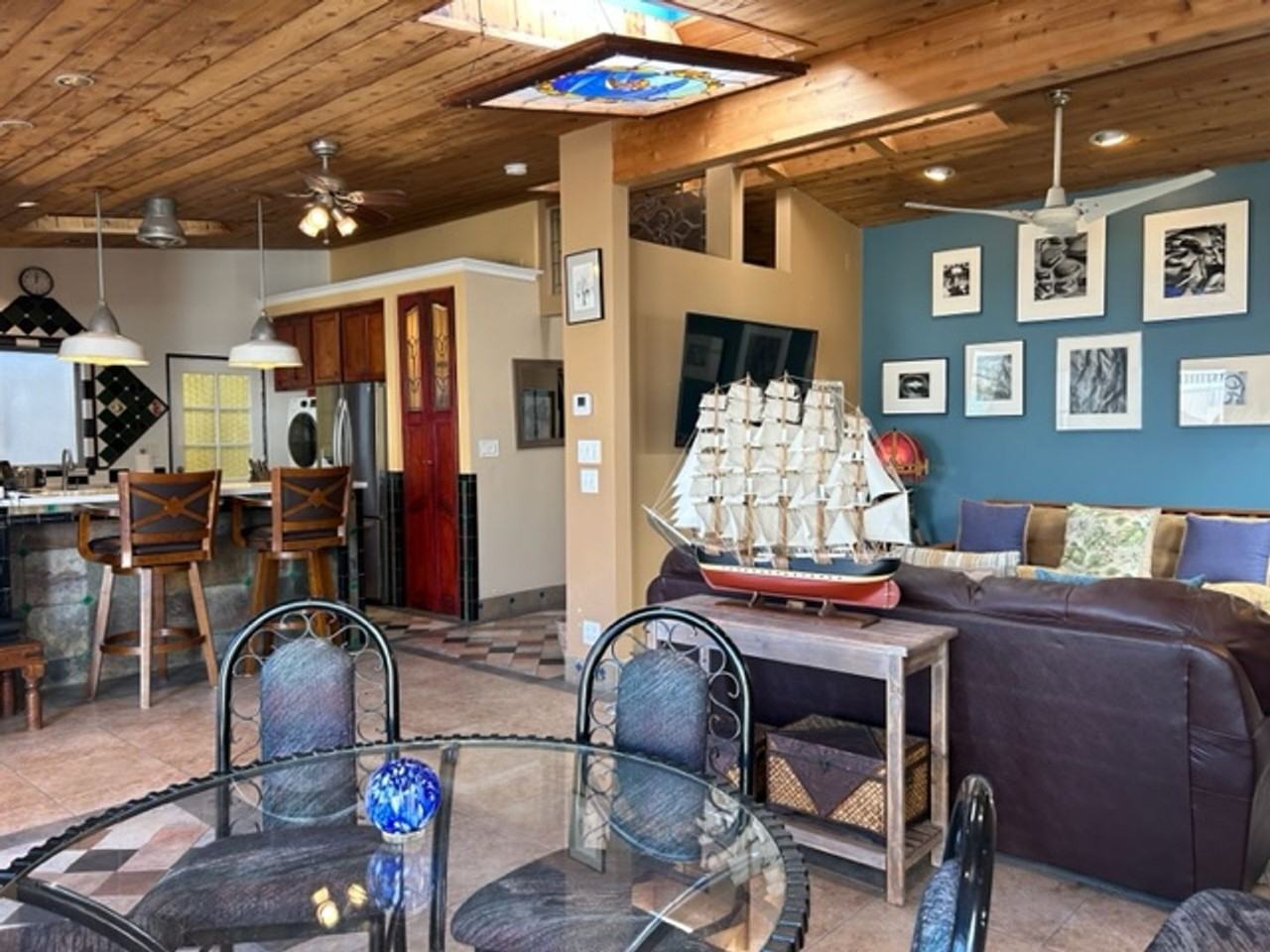 3645 Sunset Ln - Photo 5 of 27
