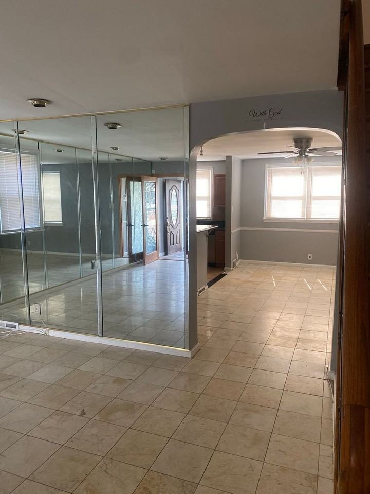 220 E Walnut Park Dr - Photo 2 of 30