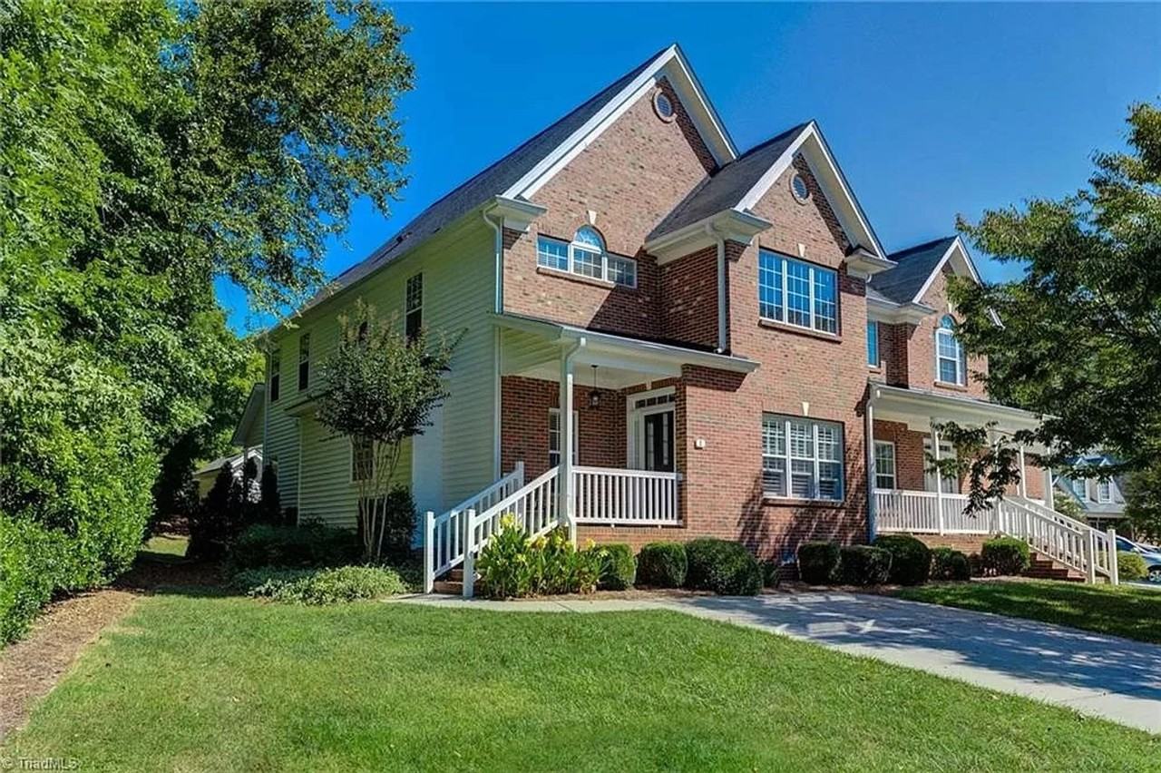 1 Penton Ridge Ct - Photo 3 of 43