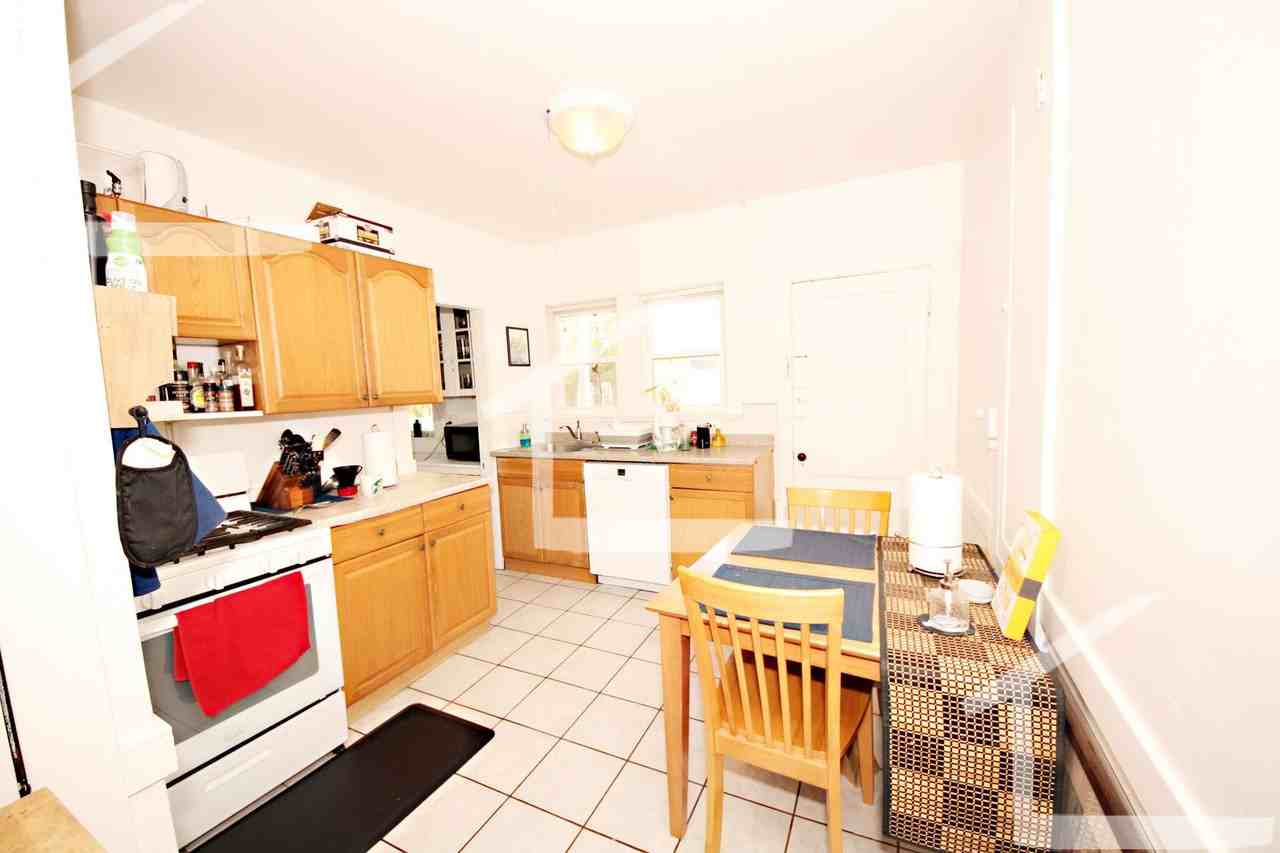 11 Breck Ave - Photo 2 of 6