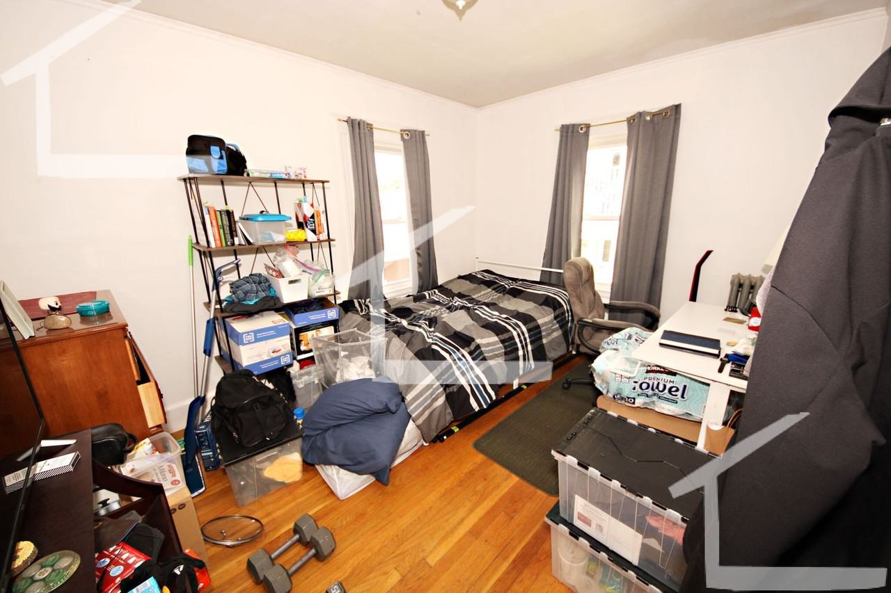 11 Breck Ave - Photo 3 of 6