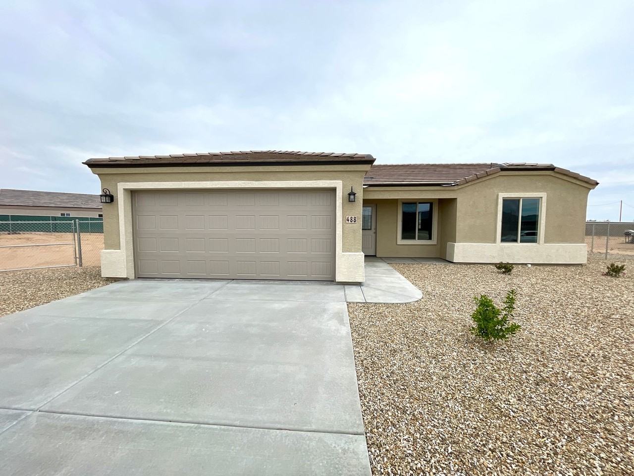 488 S Santa Rosalia - Photo 2 of 33