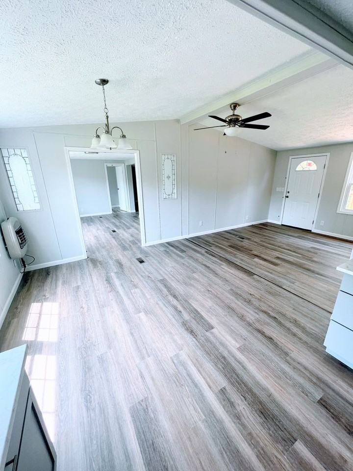 6408 Lawyers Rd - Photo 3 of 17