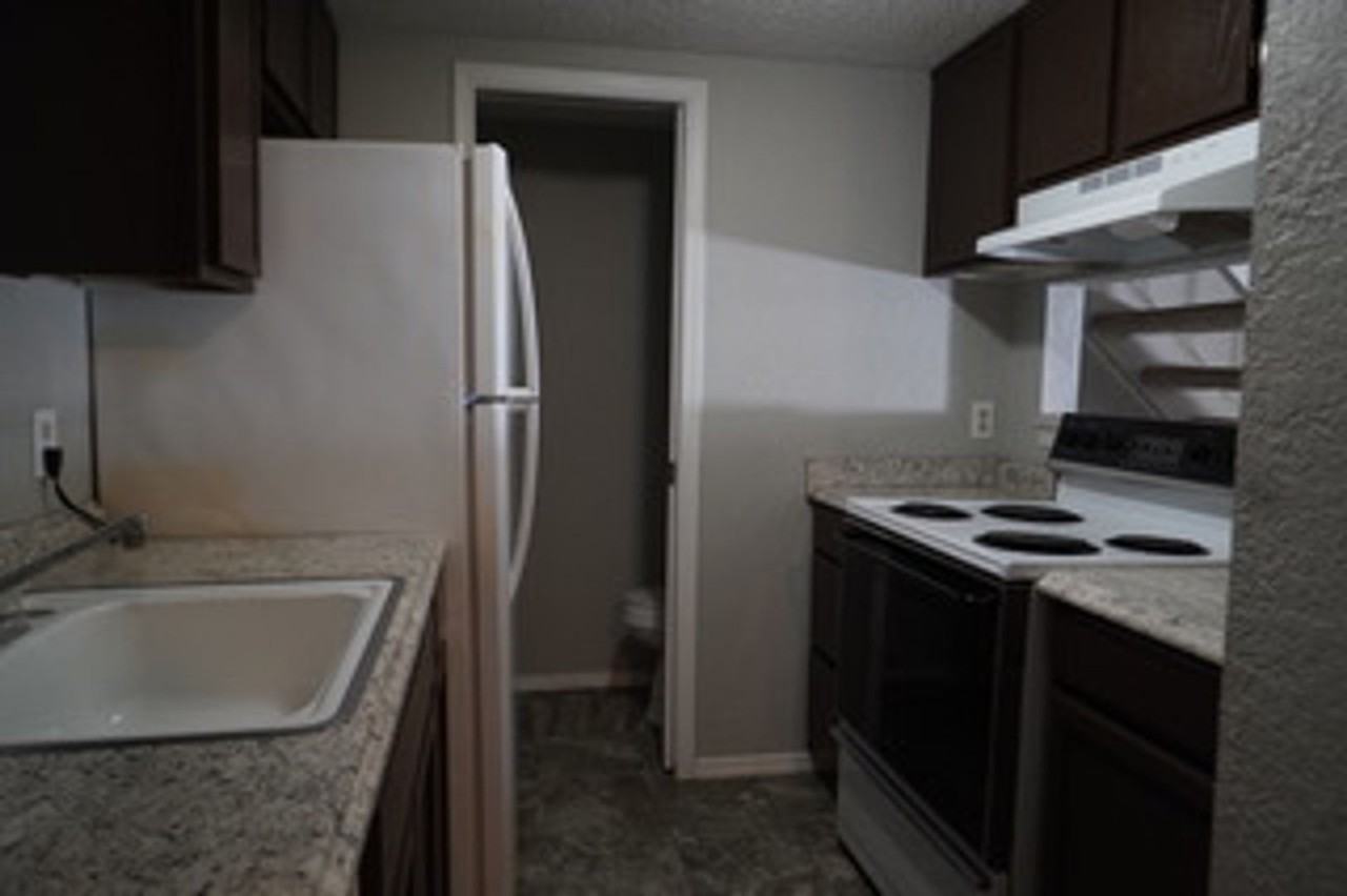 2212 East 66th Place - Photo 7 of 15