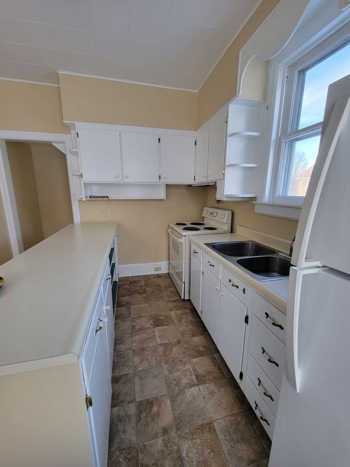 4050 Scotland Main Street - Photo 4 of 36