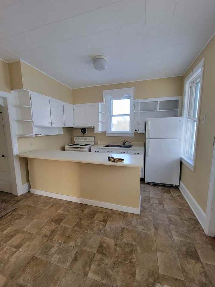 4050 Scotland Main Street - Photo 6 of 36