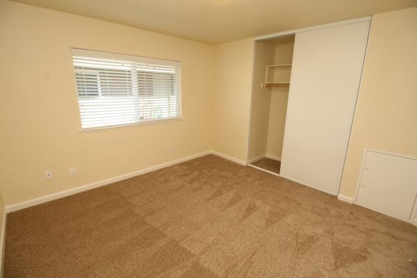 TownView Commons - Photo 4 of 24