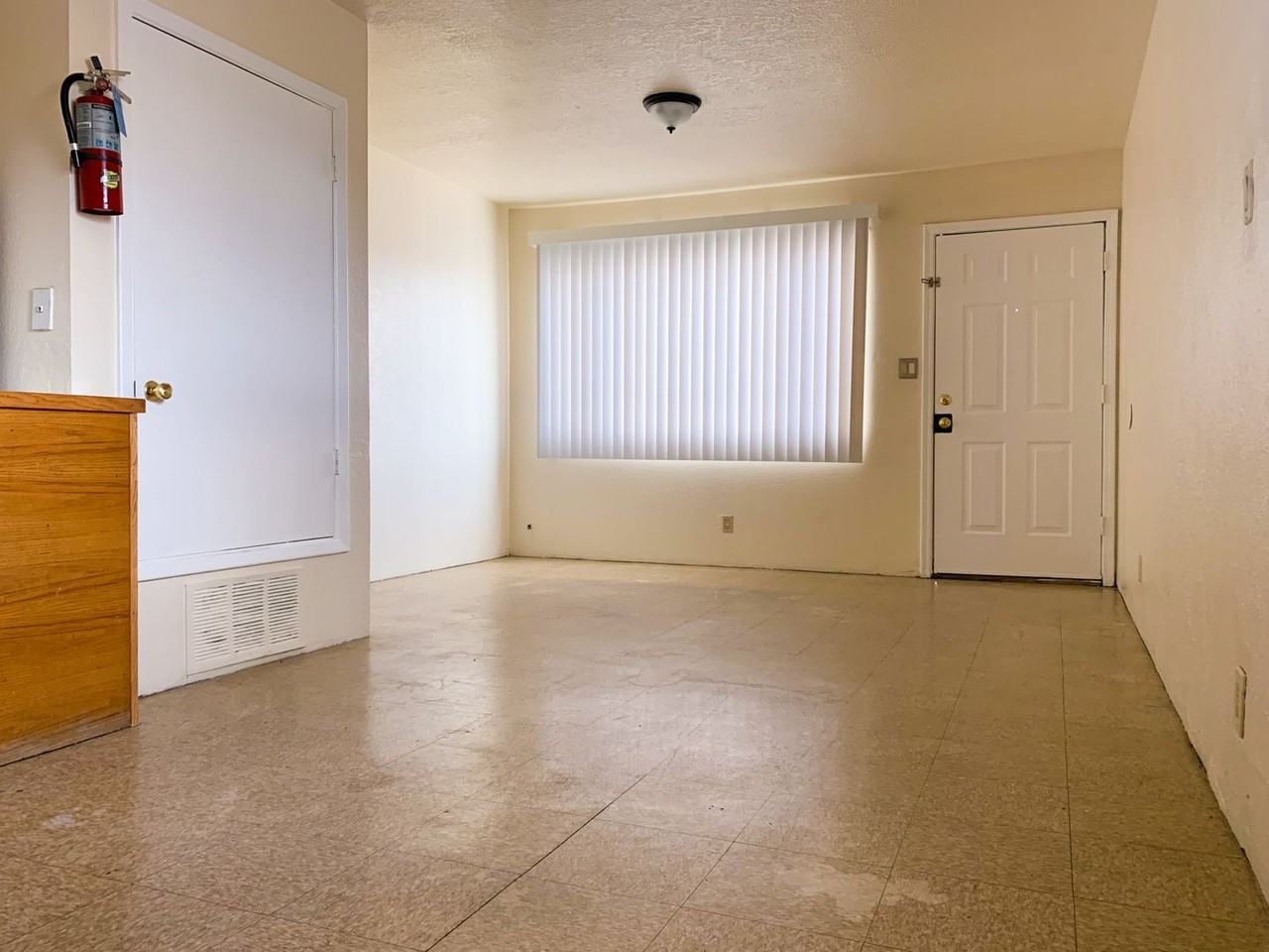 213 63rd St. NW - Photo 4 of 21