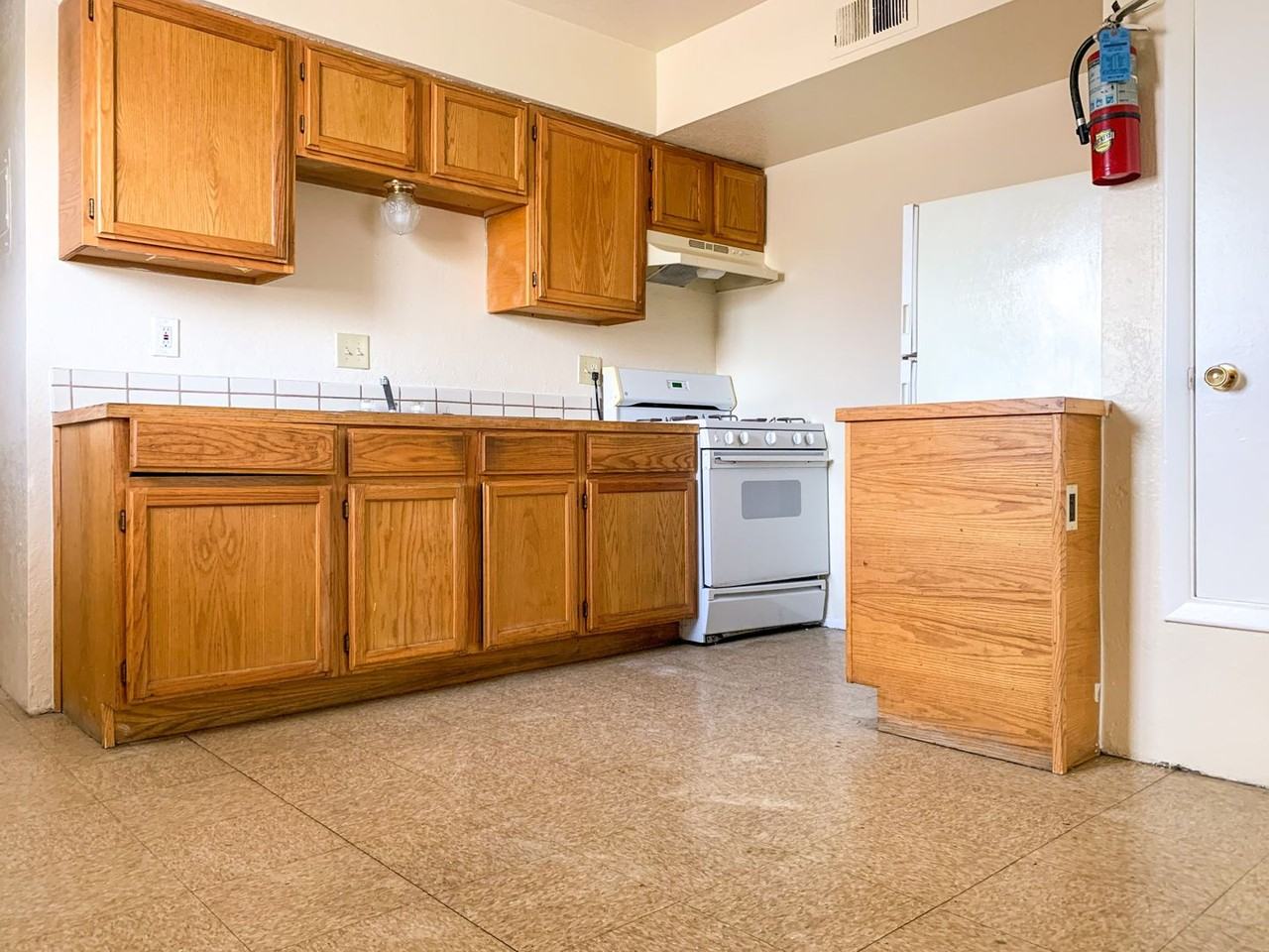 213 63rd St. NW - Photo 5 of 21