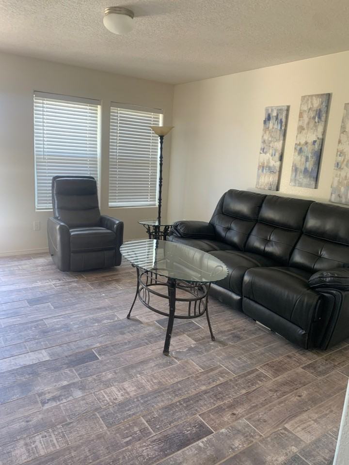 2315 N Juniper Ln - Photo 6 of 10