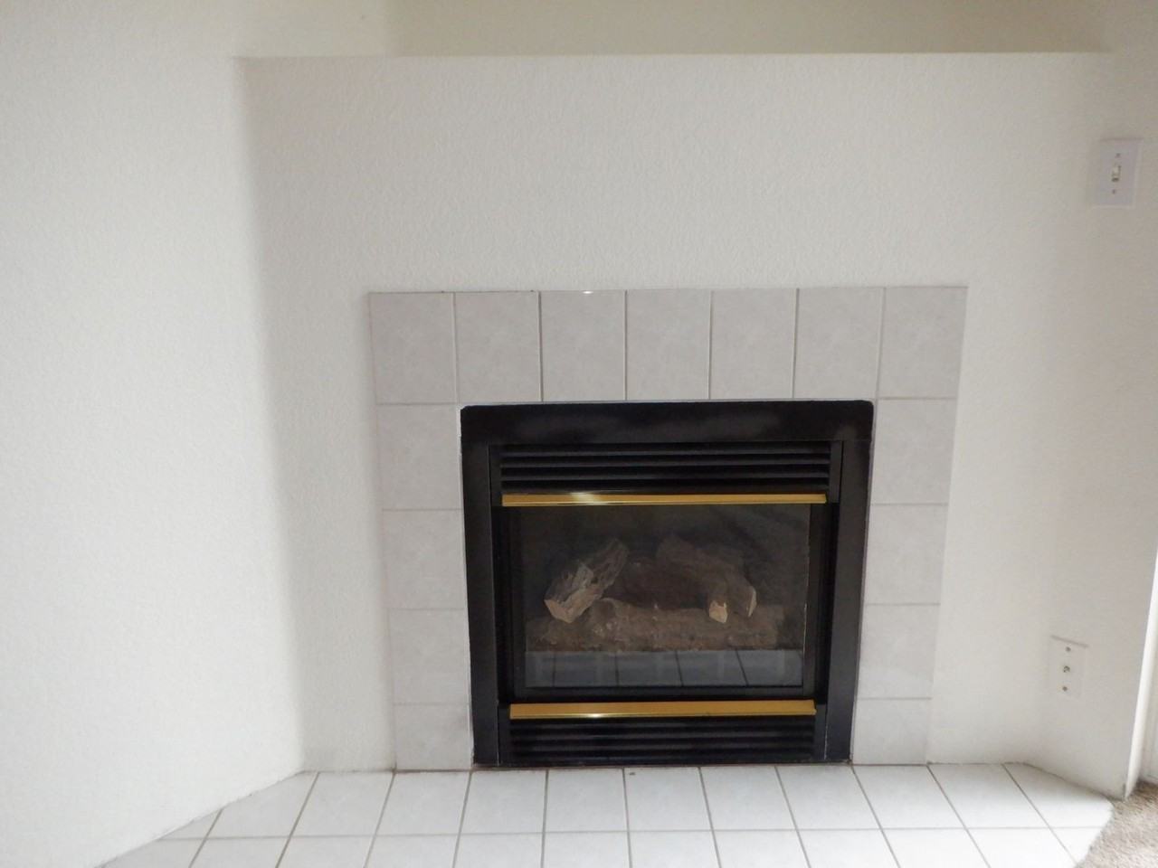 h1931 - Photo 3 of 16