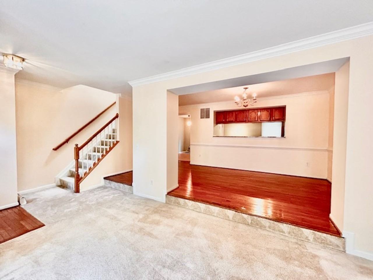 7503 Westmore Dr - Photo 2 of 38