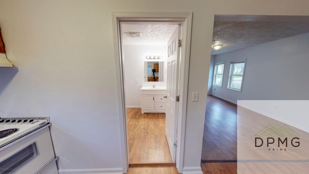 2814 Vermont St - Photo 6 of 14