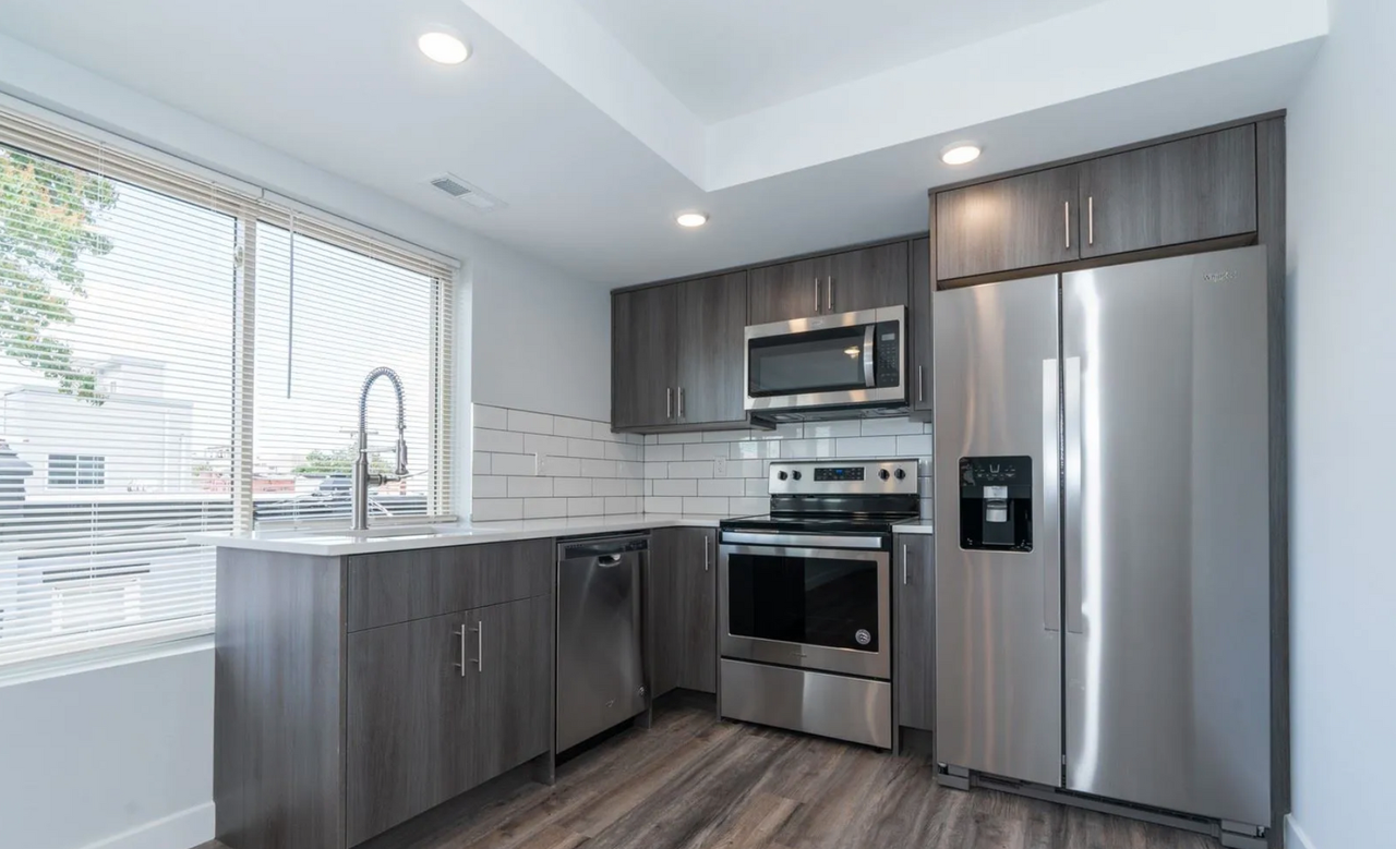 The Newkirk | Oversized Apartments in Brewerytown - Photo 2 of 33