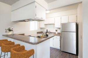 featured image of 6001 Woodland St