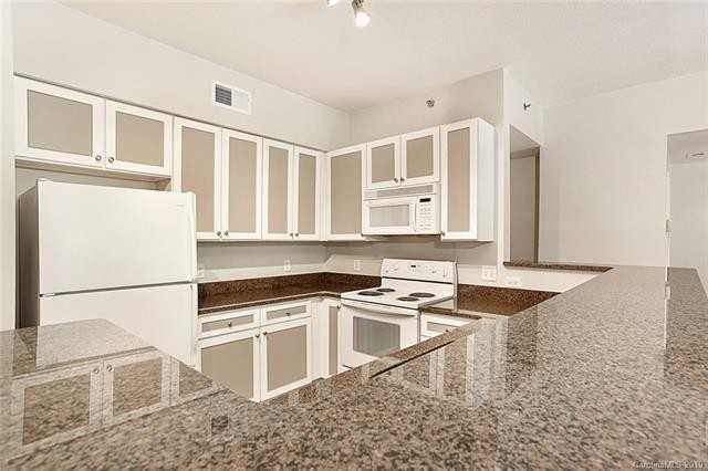 1315 East Blvd #406 - Photo 5 of 18