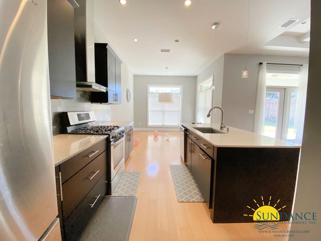 303 Grey Fox Cir - Photo 3 of 22