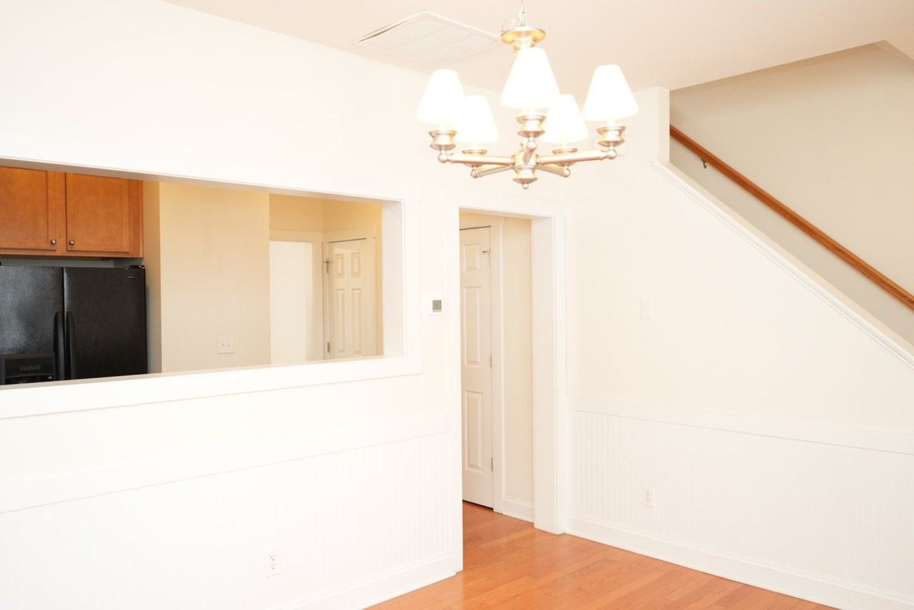 306 Marquette Ct - Photo 7 of 39