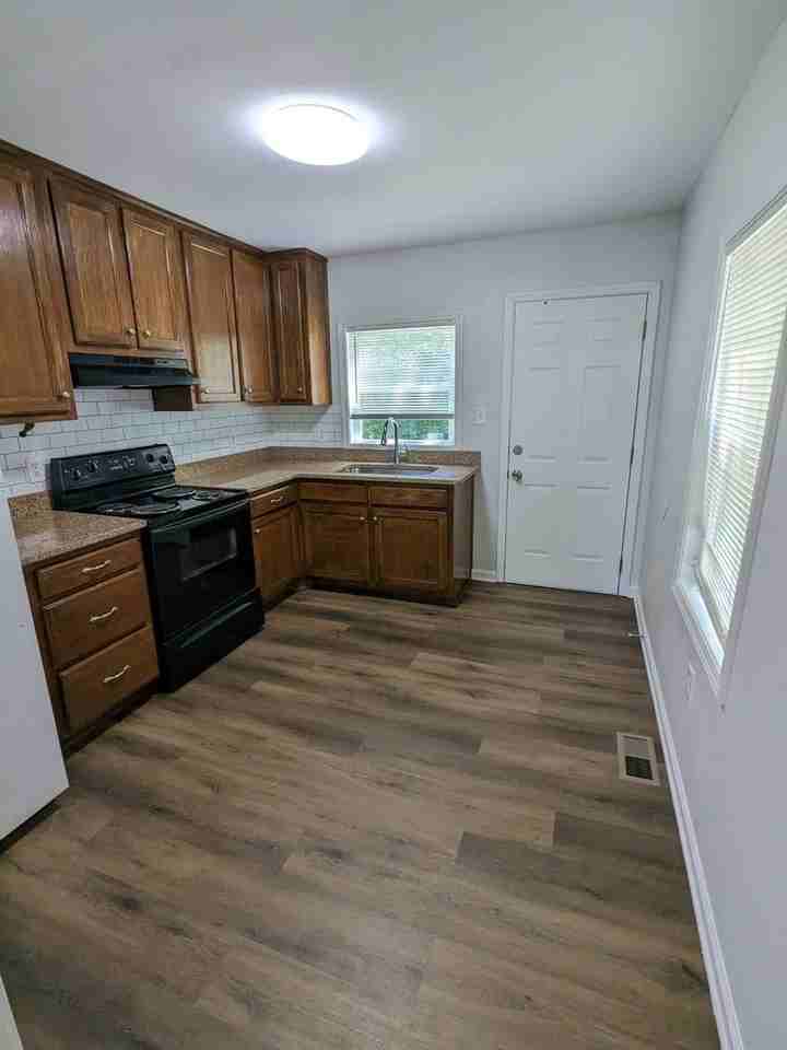 4173 Brenda Dr - Photo 5 of 11