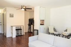 1046 Seacliff Dr N - Photo 1 of 1