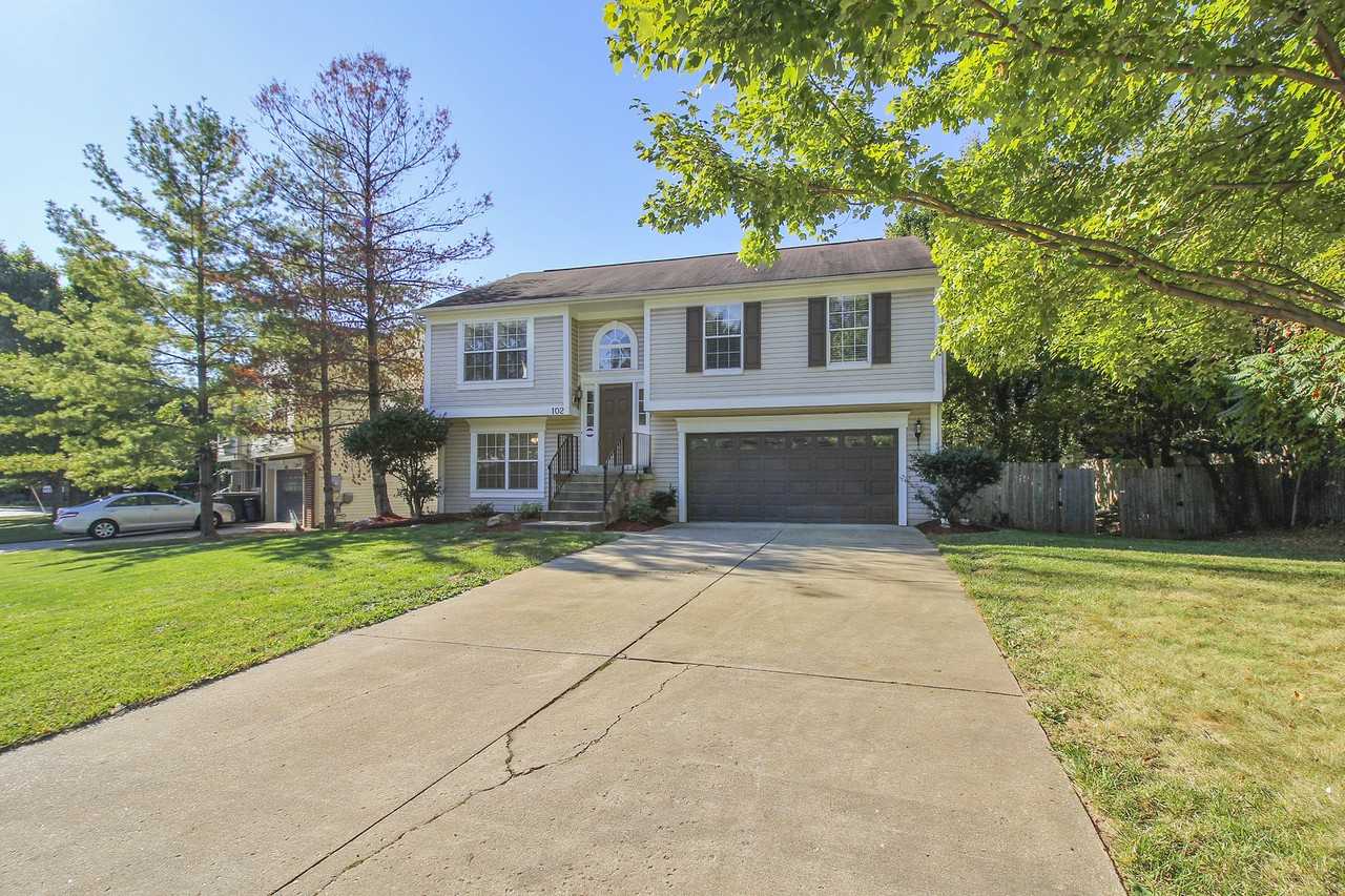 102 W Deer Park Rd - Photo 6 of 50