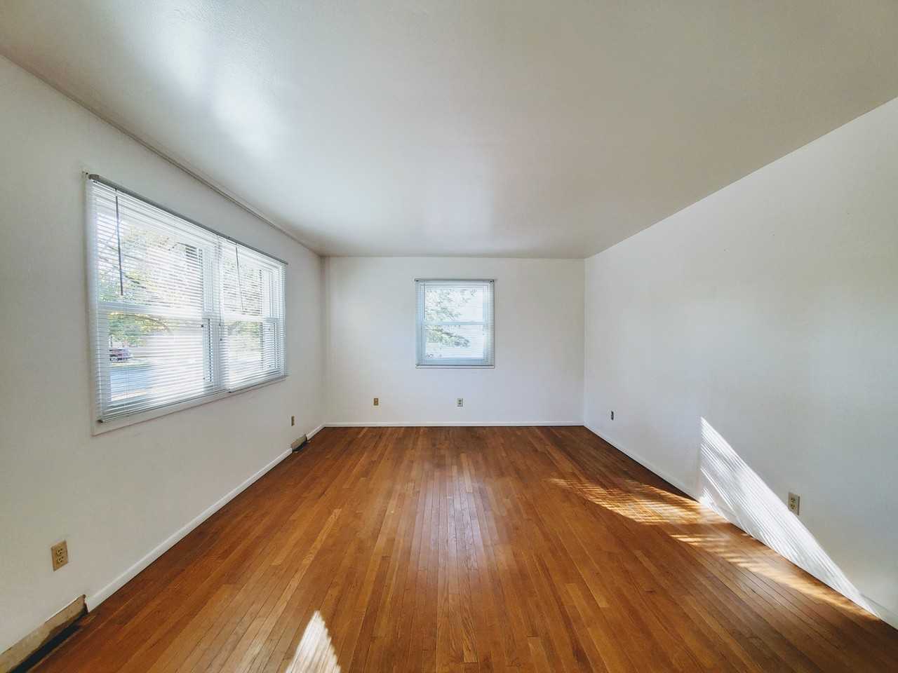 4509 E Cambridge Ct - Photo 6 of 14