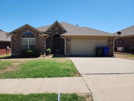 featured image of 2416 Arbor Dr