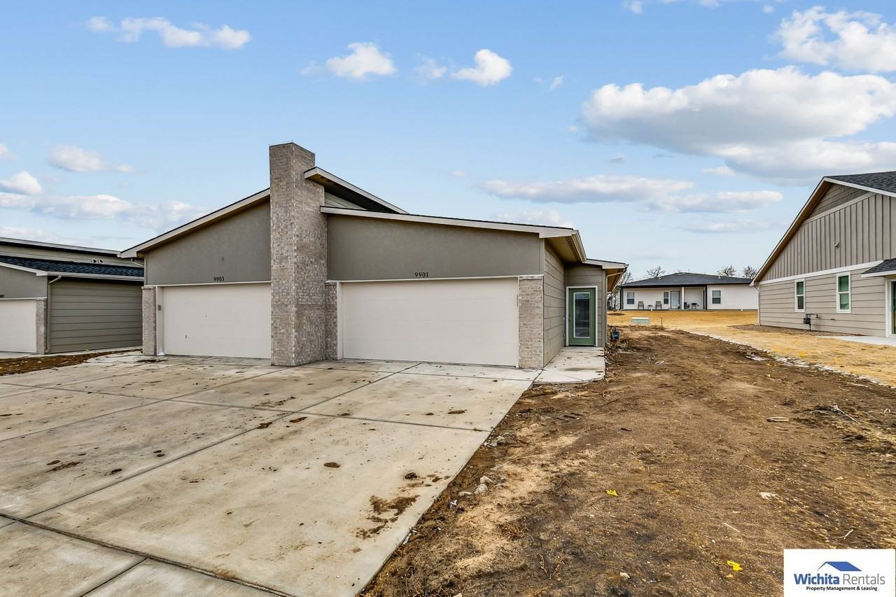 9919 E Annabelle Cir