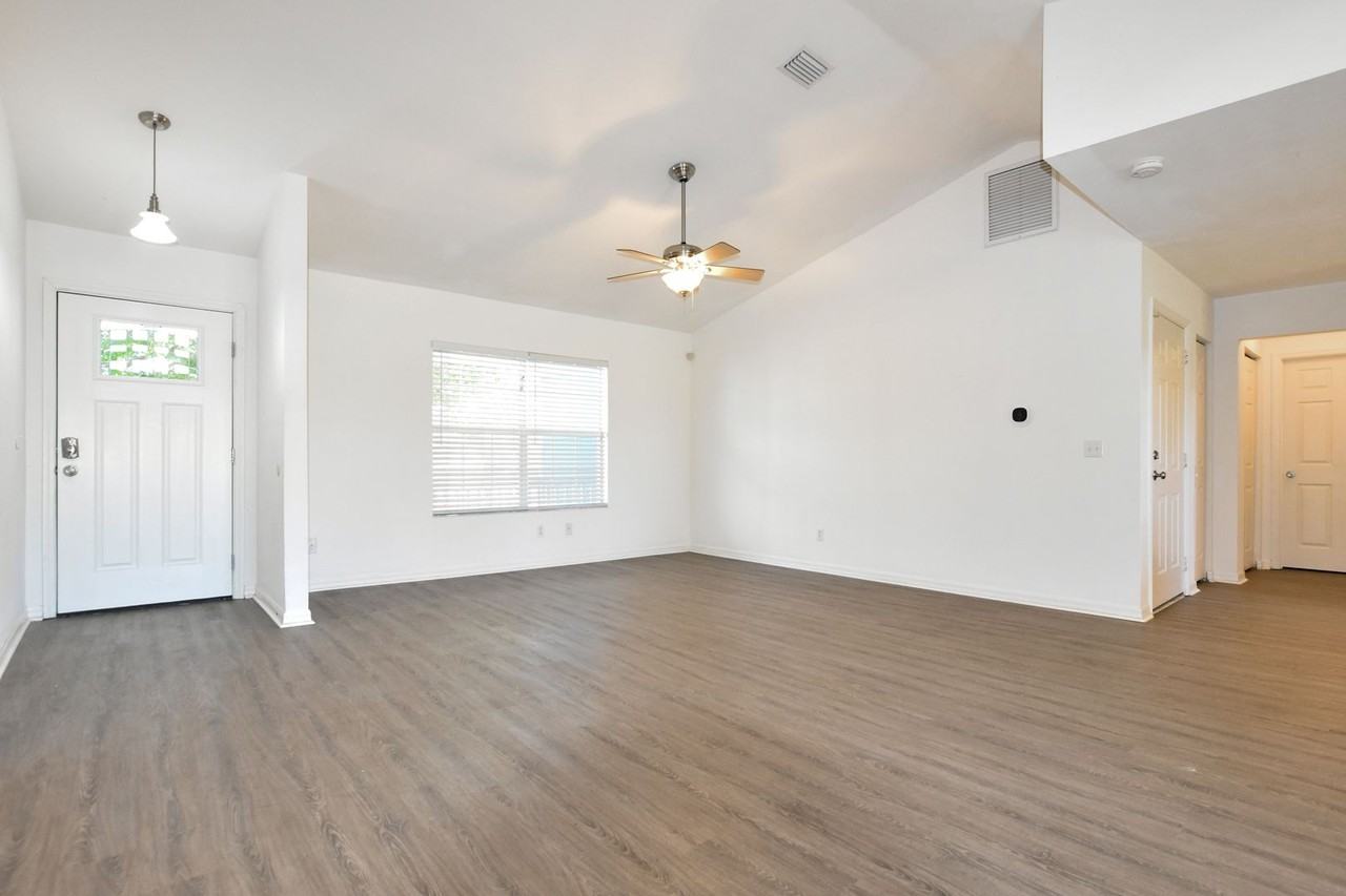 9892 Sw 95th Pl - Photo 6 of 31