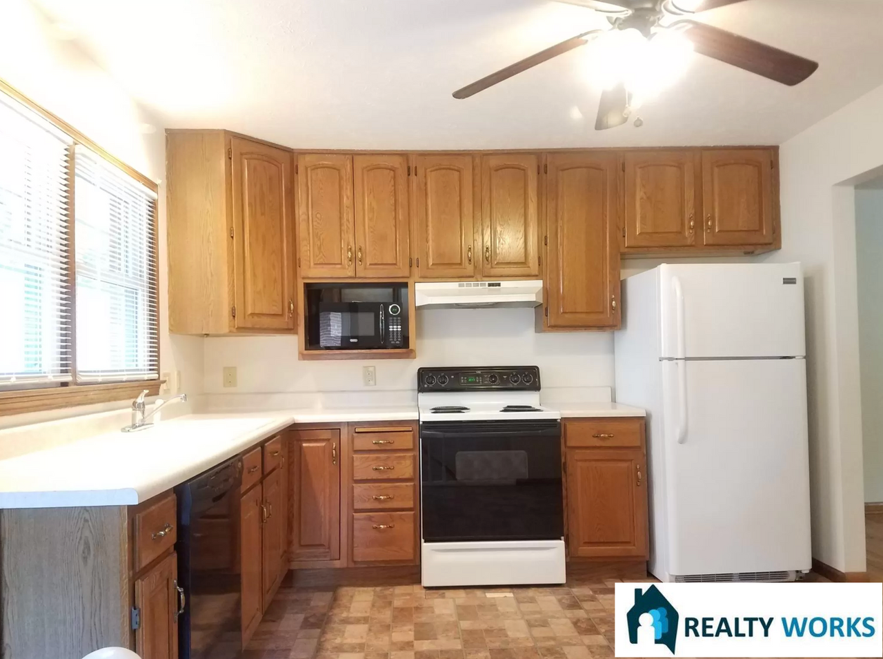 632 N 68th St - Photo 5 of 8