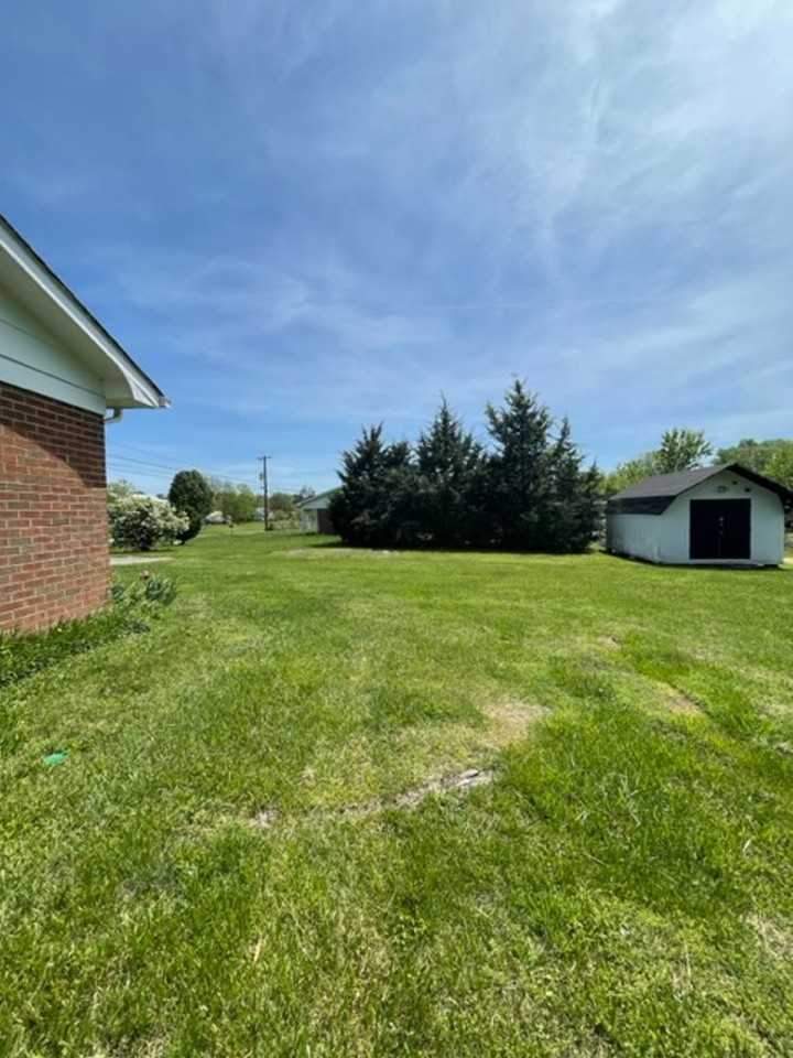 849 Hopewell Rd - Photo 4 of 20