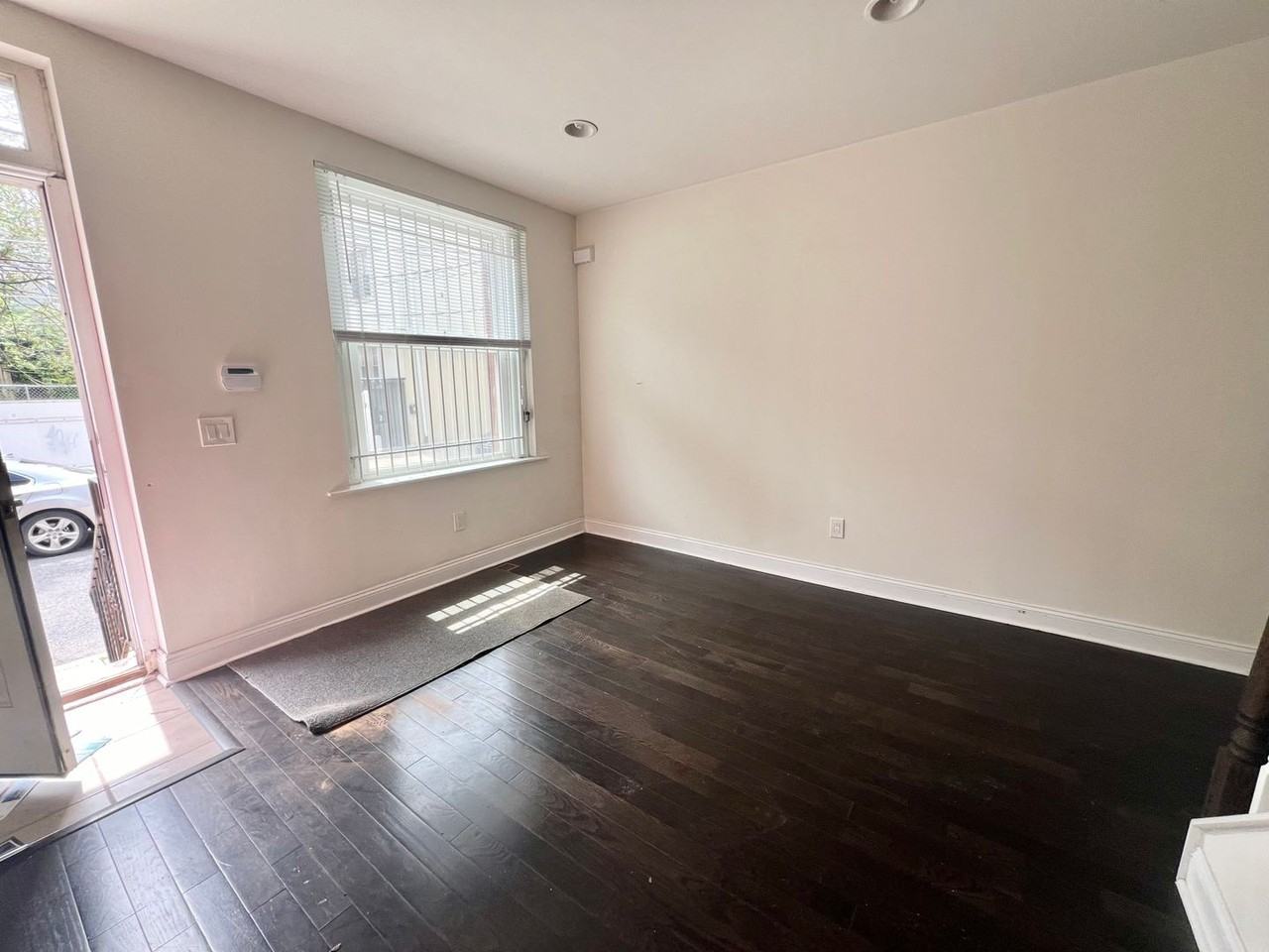 1545 Page Street - Photo 3 of 11