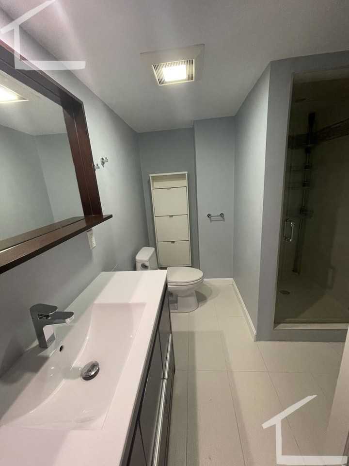 49 Saint Mary's Street - Photo 3 of 12