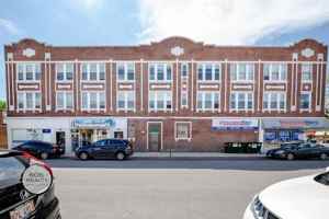 featured image of 2206 S 57th Ave #03