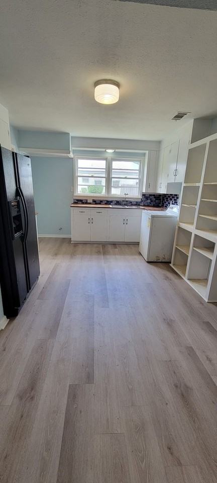 1850 Doris St - Photo 3 of 9