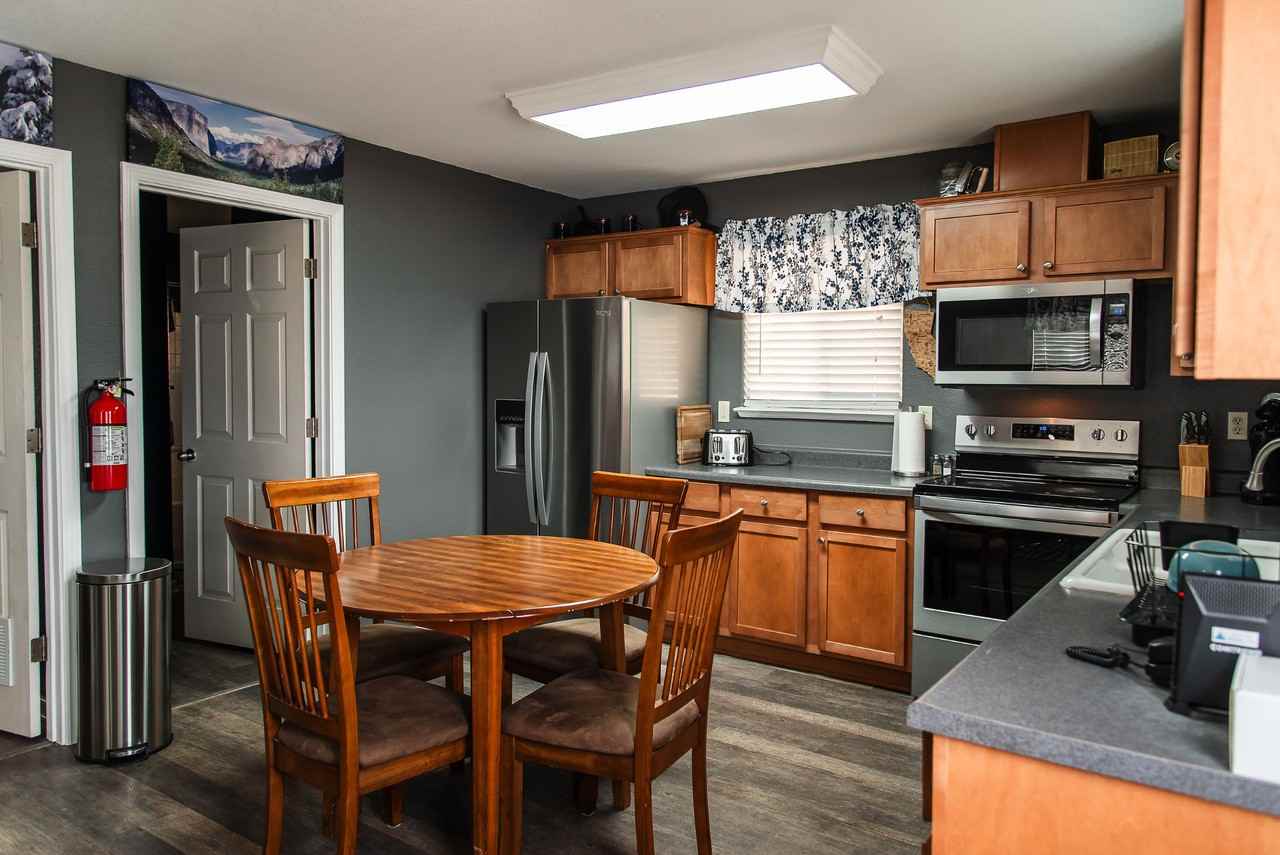 5845 W Whitlock Rd #NA - Photo 2 of 11