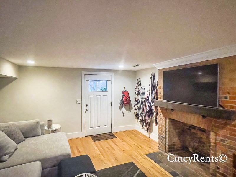 1327 Pendleton St #NA - Photo 2 of 31