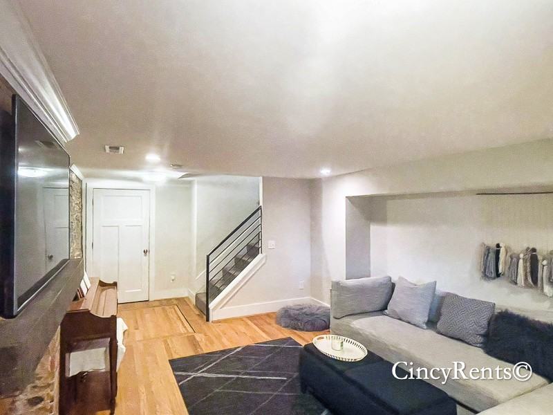 1327 Pendleton St #NA - Photo 3 of 31