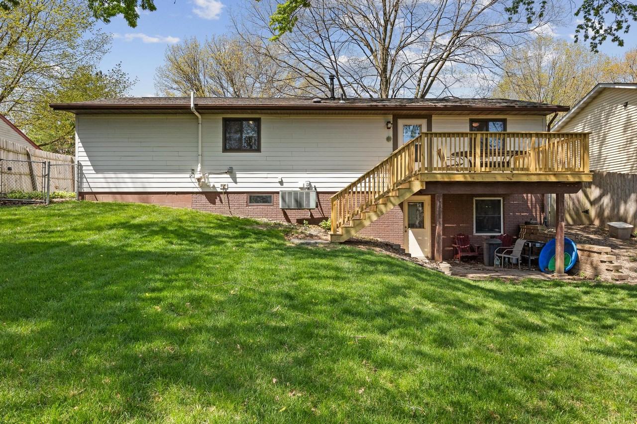 132 Amhurst St #NA - Photo 2 of 26