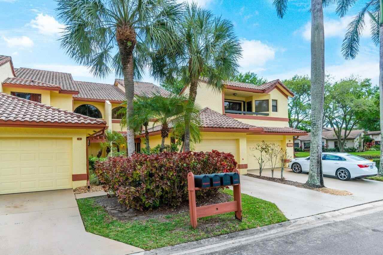 5295 10th Fairway Dr #3 - Photo 3 of 47