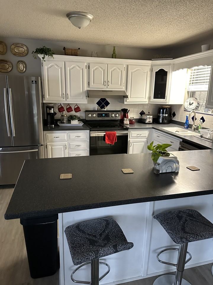 281 Cherrywood Cir #A - Photo 3 of 19