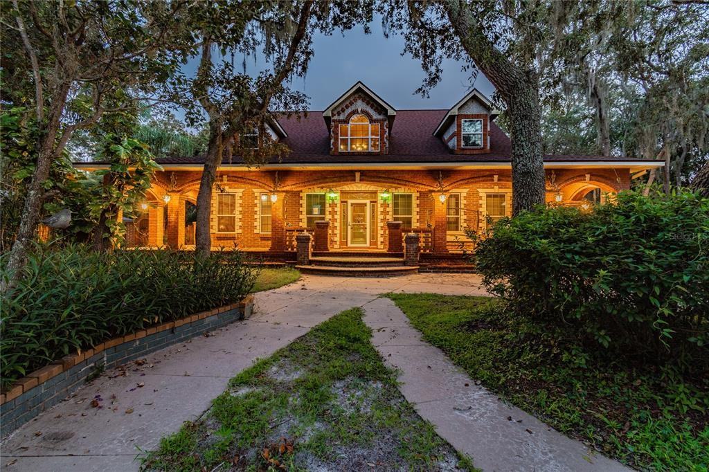 9154 Yellow Lake Dr, New Port Richey, FL 34654 bedroom House