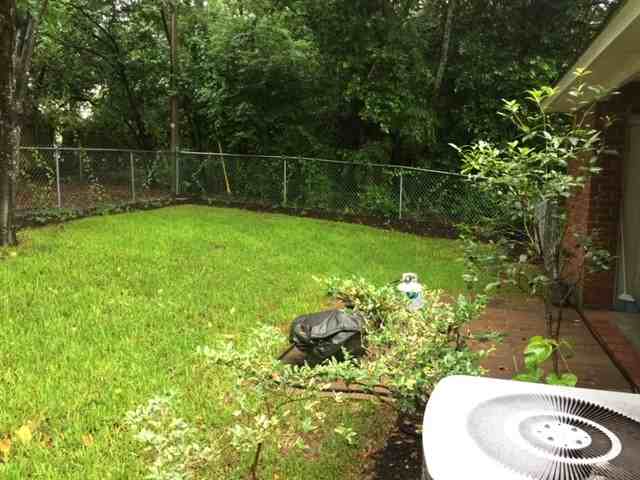 331 Black Ave #A - Photo 4 of 33