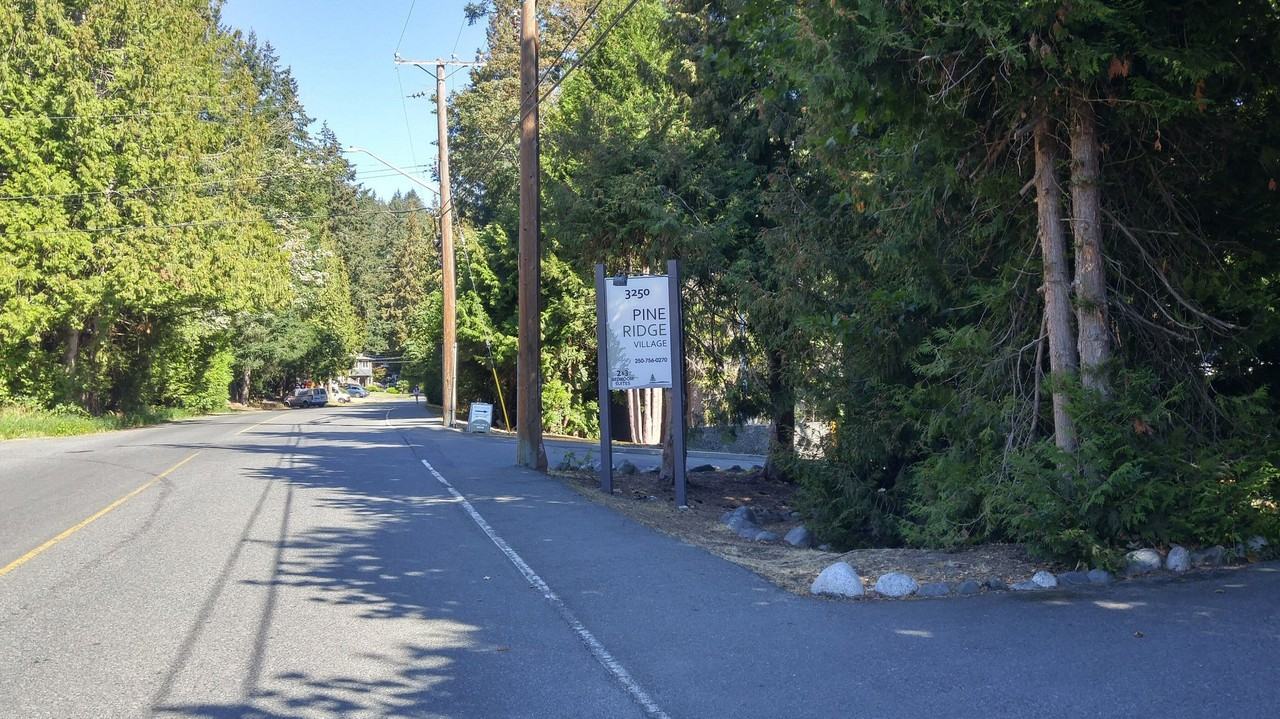 Pine Ridge Village Apartments - Photo 2 of 11