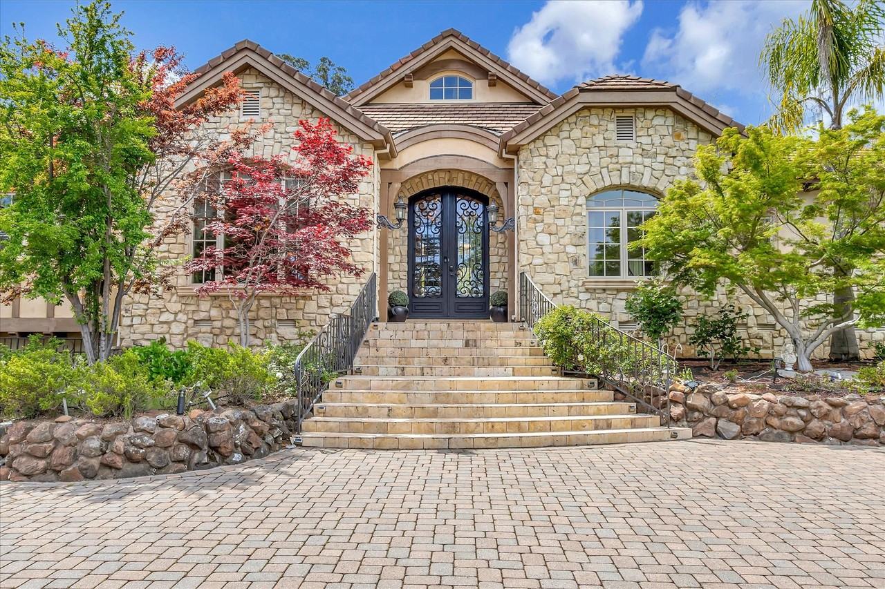 15219 Sobey Rd #1 - Photo 3 of 50