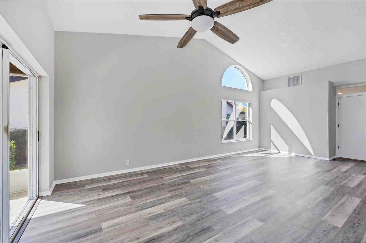4998 Tamarack Trl #1 - Photo 4 of 42