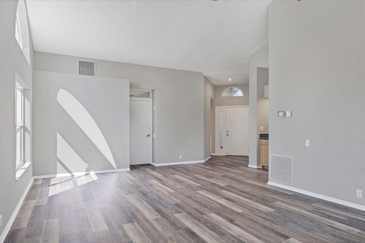 4998 Tamarack Trl #1 - Photo 5 of 42